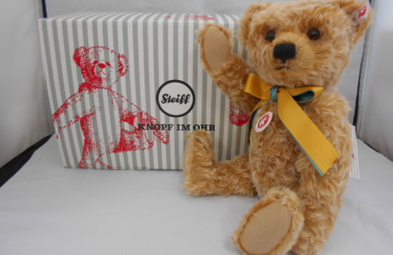 テディベアのプレゼントをお探しなら高岡市のお客様にも選ばれている店舗へ